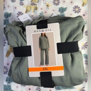 Max & Mia Women’s Hoodie Lounge Set Dark Sage XXL NWT